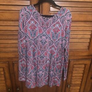 J.Jill Red, Black, & White Paisley Long Sleeved Knit Tunic Top - Size Medium